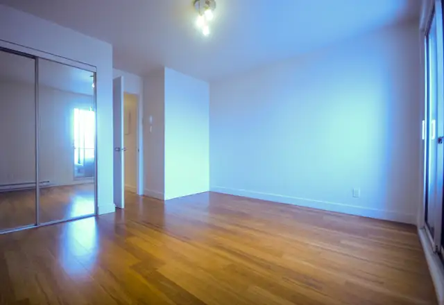 GRAND 4  1/2 in Long Term Rentals in City of Montréal - Image 6