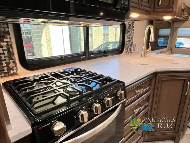 2024 Newmar Bay Star Sport 2912 Gas Full Wall Slide Out+1 more in RVs & Motorhomes in Moncton - Image 48