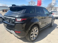 LEATHER SEATS, NAVIGATION SYSTEM, SUNROOF/MOONROOF, PARKING DISTANCE CONTROL, 4WD, MEMORY SEATS, HEA... (image 4)