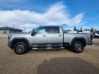 6.6L V8 | X31 OFF-ROAD PACKAGE | HEATED 40/20/40 FRONT SPLIT BENCH SEAT | HEATED STEERING WHEEL | RE... (image 2)