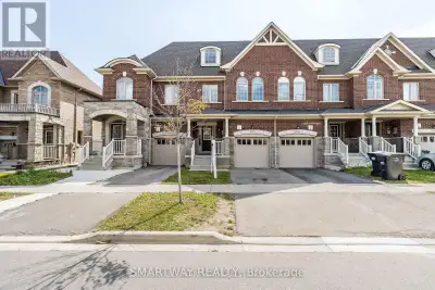 Absolutely Stunning 3-Bedroom Freehold Townhouse in Desirable Northwest Brampton (Creditview & Mayfi...