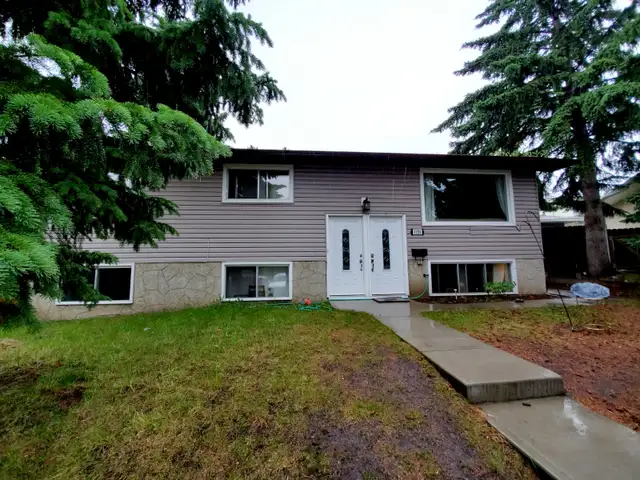 Three Bedroom Basement Suite for Rent in Huntington Hills