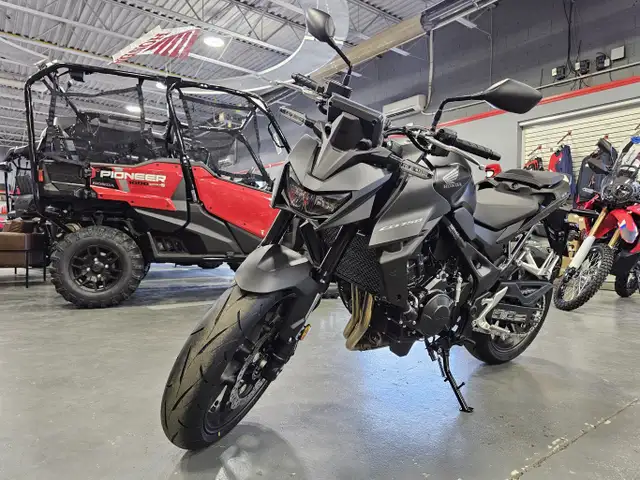 2025 Honda CB750 ABS in Street, Cruisers & Choppers in Hamilton - Image 9