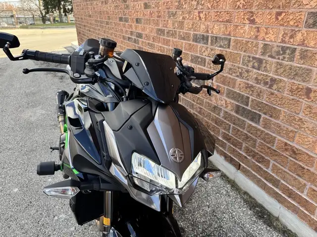 2020 Kawasaki Z H2 **SUPERCHARGED** **SCORPION PIPE** in Sport Bikes in Markham / York Region - Image 26