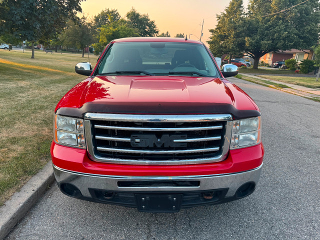 2013 GMC Sierra. LT. 4X4. Great truck. CERTIFIED, WARRANTY in Cars & Trucks in City of Toronto