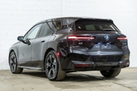 Français * Groupe Premium * Groupe Sport * Ceinture de sécurité BMW i Bleue * Accès Confort * Sièges... (image 4)