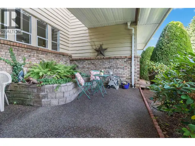 83 WOODLAND DRIVE Delta, British Columbia in Houses for Sale in Delta/Surrey/Langley - Image 4