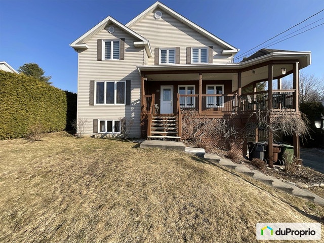 $695,000 - 2 Storey for sale in Sherbrooke (Rock Forest) — photo 1