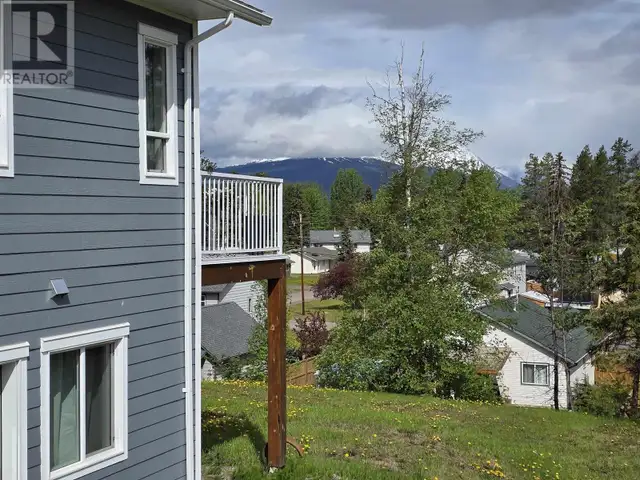 1494 CHESTNUT STREET Telkwa, British Columbia in Houses for Sale in Smithers - Image 4