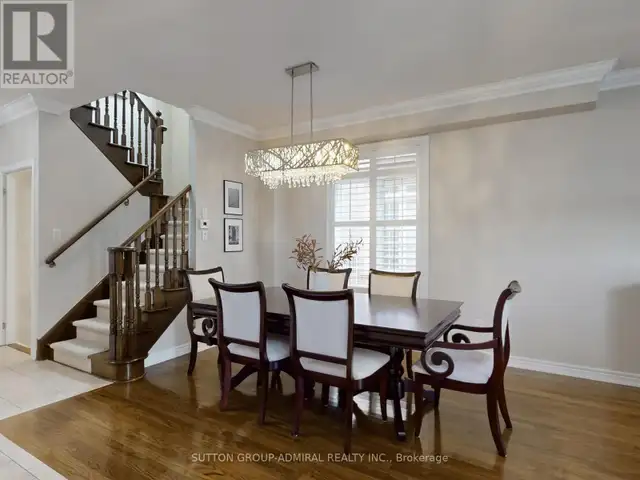 155 VELLORE AVENUE Vaughan (Vellore Village), Ontario63005671982081124