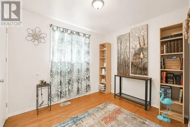 334 TRAGINA AVENUE N Hamilton (Homeside), Ontario in Houses for Sale in Oakville / Halton Region - Image 17