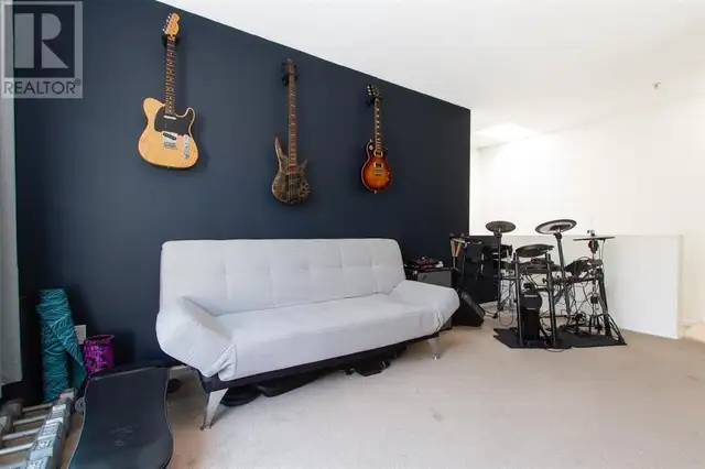 304 1466 PEMBERTON AVENUE Squamish, British Columbia in Condos for Sale in Sunshine Coast - Image 19