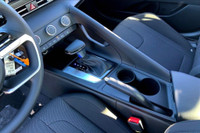 8 Inch Touchscreen,wireless Apple Carplay,wireless Android Auto,heated Front Seats,rearview Camera,f... (image 6)