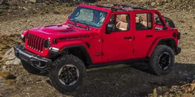 Welcome to 400 Chrysler Dodge Jeep Ram. Get ready for adventure with this capable and iconic 2018 Je...