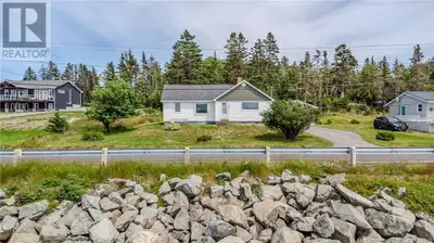 Welcome to your dream coastal escape in the heart of Maces Bay, one of New Brunswicks hidden gems on...