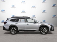 Recent Arrival! CARFAX Canada One Owner CARFAX Canada No Reported Accidents Ice Silver Metallic 2025... (image 5)