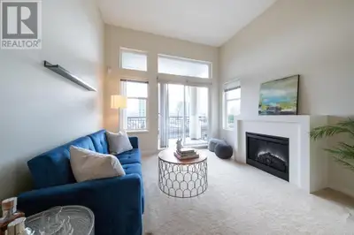 303 4728 BRENTWOOD DRIVE Burnaby, British Columbia