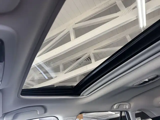 2018 Subaru Outback 2.5i Touring in Cars & Trucks in Longueuil / South Shore - Image 28