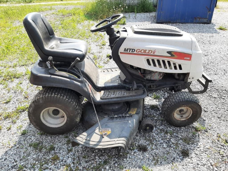MTD Gold Hydro riding lawn mower with 46" deck. Lawnmowers & Leaf