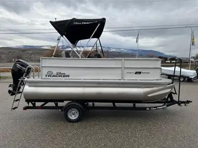 The All New Look 2026 Sun Tracker Party Barge 16 DLX - Best Pontoon Boat $48,995 -$4,000 [ Super Sum...