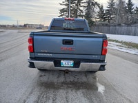 Super Clean 2014 GMC Sierra 4x4, power and Economy, 4.3 Litre V6, ready for Work or Recreation, air... (image 5)