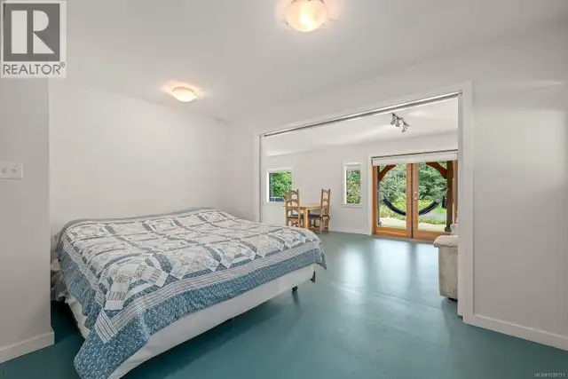 9900 Greenhill Rd Denman Island, British Columbia in Houses for Sale in Comox / Courtenay / Cumberland - Image 29