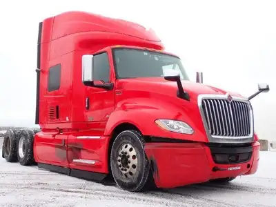 2019 International LT625 International LT625 2019 Nouveau en inventaire chez Camions Lussicam : un I...