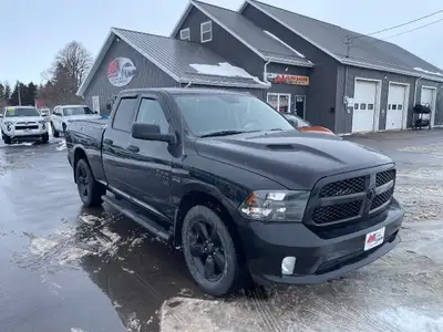 2019 RAM 1500 CLASSIC TRADESMAN 4WD $112 Weekly tax in ???? 5.7L V8 FLEX FUEL CAPABILITY ????Quad Ca...