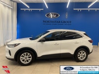 Low Mileage, Apple CarPlay, Android Auto, Power Liftgate, Blind Spot Detection, Lane Keep Assist! As... (image 7)
