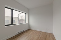 Renovated Akelius three bedroom apartment for rent. Located near St-Laurent in the Plateau Mont-Roya... (image 7)