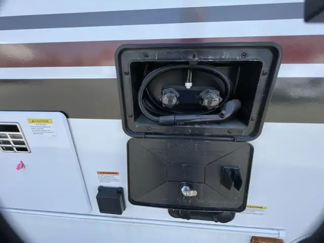2023 Coachmen RV Freelander 27QB in RVs & Motorhomes in Kelowna - Image 16