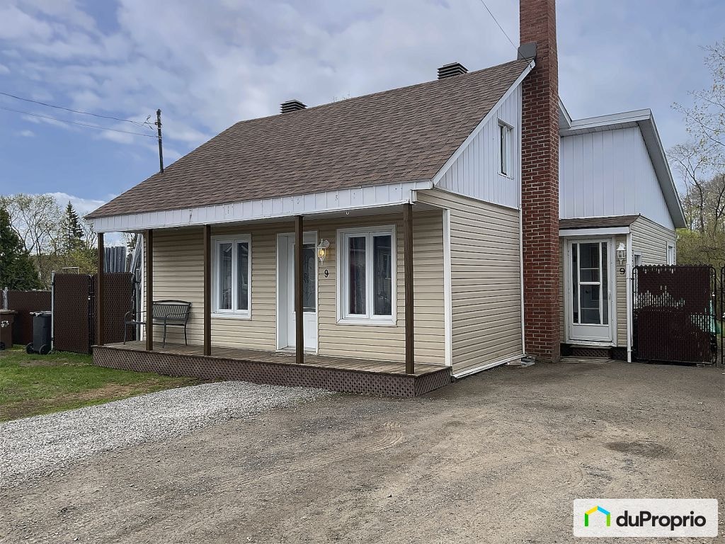 $359,000 - 2 Storey for sale in L'Épiphanie — photo 2