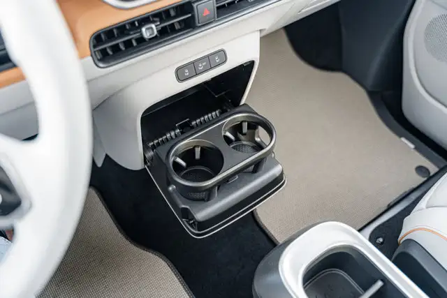 2025 Volkswagen ID. Buzz 1st Edition | CAPTAIN CHAIR | LAUNCH in Cars & Trucks in Grande Prairie - Image 42