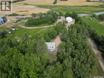 Acreage living just minutes from the city! This charming 1 bedroom, 1 bathroom bungalow offers 616 s...