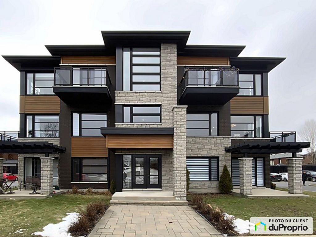 $420,000 - Condominium for sale in Longueuil (Vieux-Longueuil) — photo 1