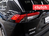 NO ACCIDENTS / CLEAN CARFAX / Front Heated Seats, Driver Seat Memory System, Climate Control and mor... (image 9)