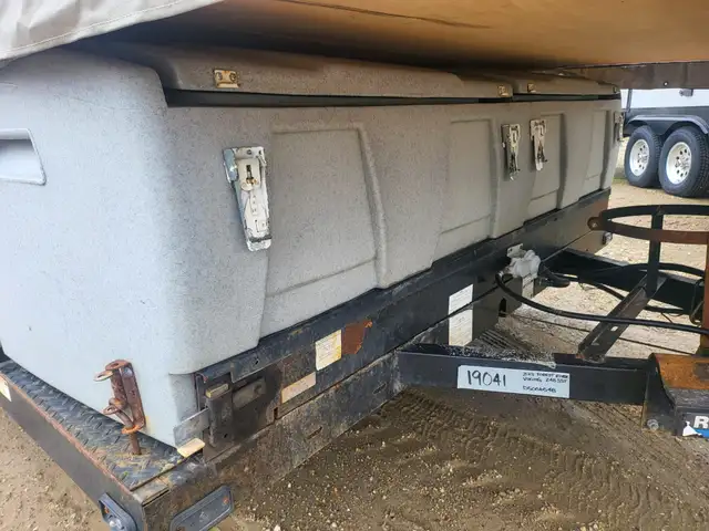 2013 Forest River VIKING 2485 SST in Travel Trailers & Campers in St. Albert - Image 8