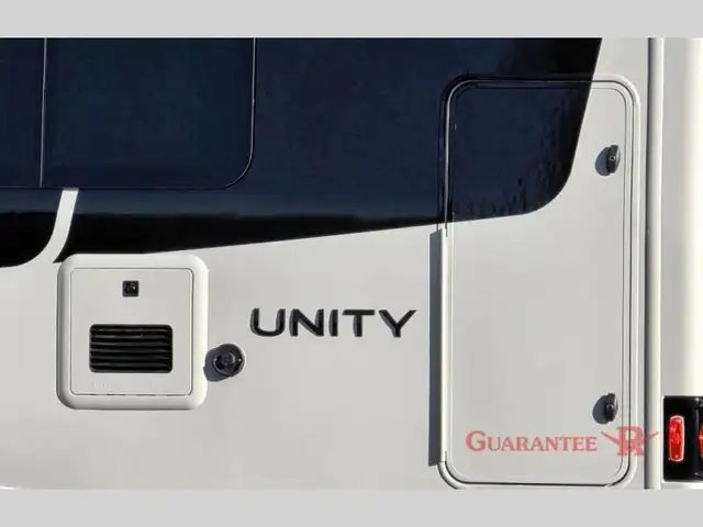 2026 Triple E ( LEISURE TRAVEL VANS ) Unity 24MBL in RVs & Motorhomes in Calgary - Image 39