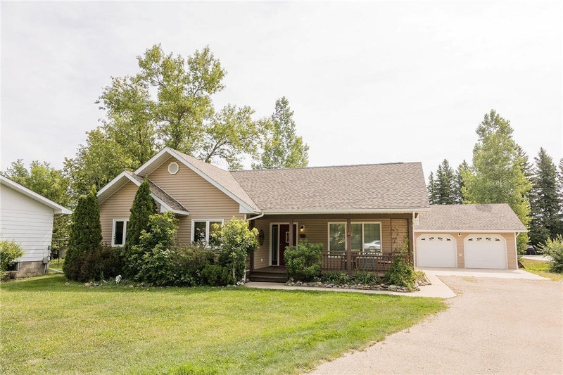 46 Chanoinesses Street Notre Dame De Lourdes, Manitoba Houses for