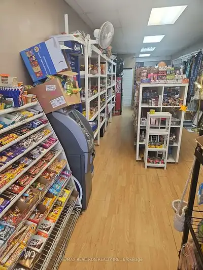 Busy Intersction profitable convenient store. Turnkey business. Rooms to make more Profit.Low rent:...