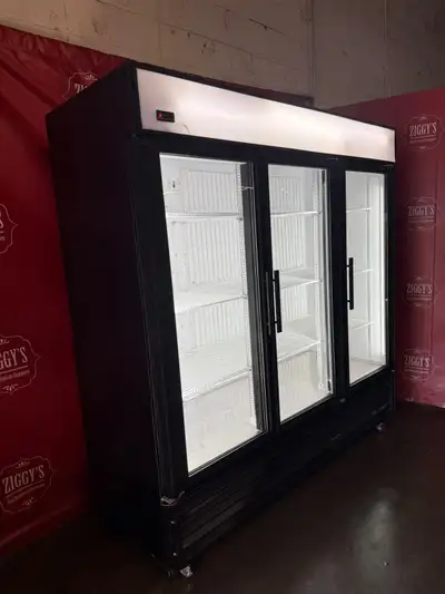 Like new ___________________ -we are open monday to friday 10 am to 5 pm -Available eveings and week...