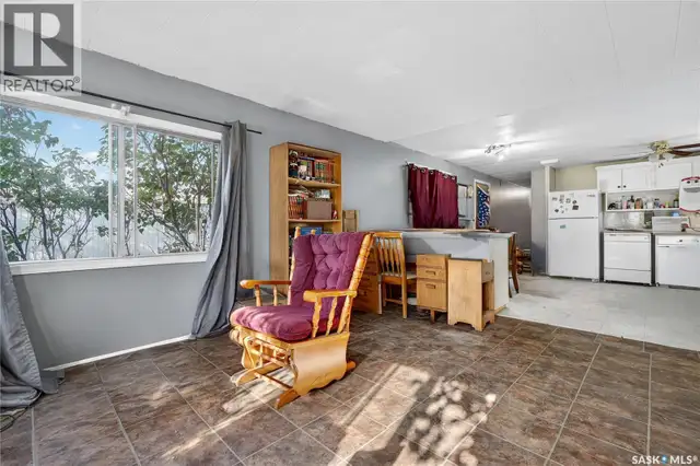79 Spruce STREET Caronport, Saskatchewan in Houses for Sale in Moose Jaw - Image 5