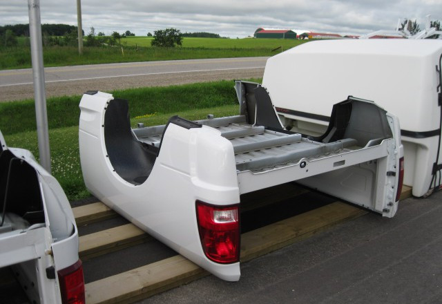 2009-2018 Dodge Ram 8' Brand new White Take off truck box in Auto Body Parts in Kitchener / Waterloo
