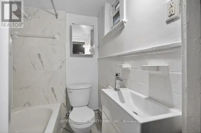 2 - 109 BALSAM AVENUE S Hamilton (Stipley), Ontario in Long Term Rentals in Hamilton - Image 19