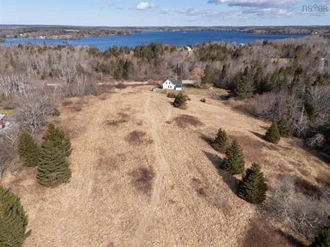 196 Lake Vaughan Road in Houses for Sale in Yarmouth - Image 4