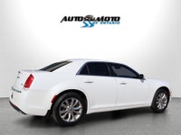 SAFETY INCLUDED ACCIDENT FREE 16 SERVICE RECORDS LOCAL ONTARIO CAR Very Clean Chrysler 300 Touring A... (image 5)