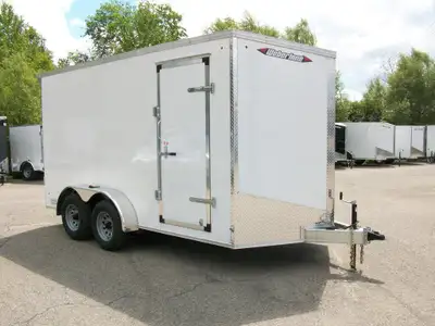 Remorque neuve struture galvanise 7' x 14' v-nose 2 essieux 5200lb.GLISSIERE HD 7' de haut interieur...