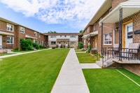 Visit our Website: https://www.capreit.ca/apartments-for-rent/burlington-on/glenwood-park-townhomes/... (image 3)