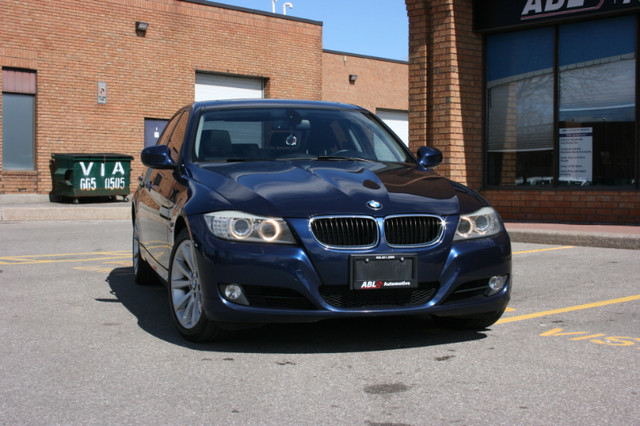 2011 BMW 328 Xi -Navigation-Harmon Kardon Sound- in Cars & Trucks in Markham / York Region - Image 3