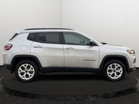 This 2025 JEEP COMPASS LATITUDE LUX 4X4 has the following options Leatherette Seats, Remote Start Sy... (image 5)